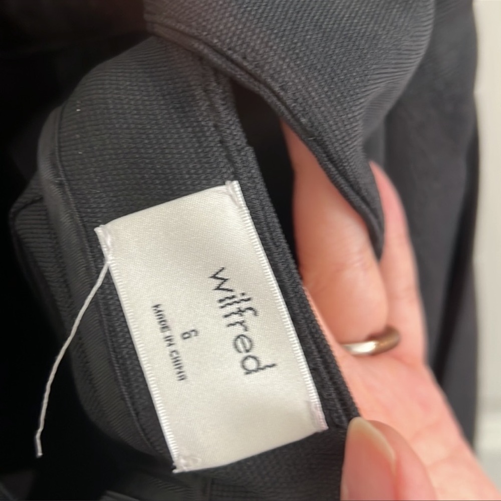 Aritzia Wilfred Ecoulement Romper - Black (6, 8) - Picture 8 of 10